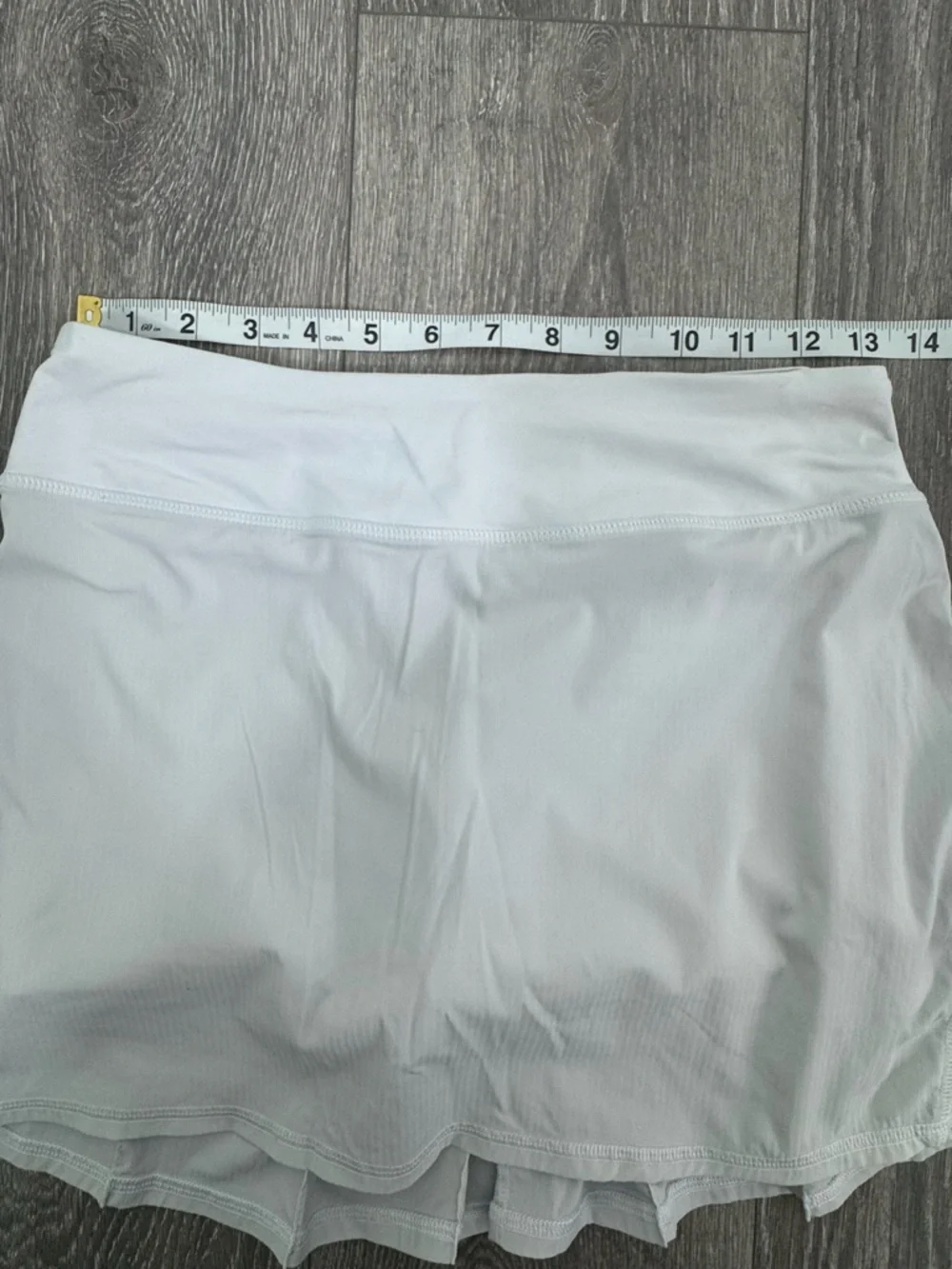 Lululemon White Tennis Skort 4 Athletic Running Golf Sports Skirt Outdoor Summer - Picture 7 of 9